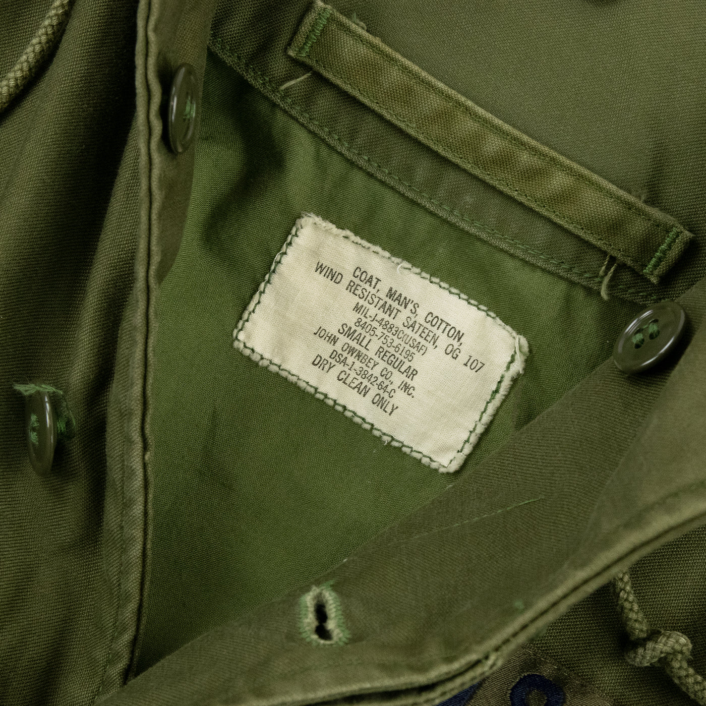 Vintage 1960s Vietnam USAF Military Cotton Sateen Field Jacket - S Tag