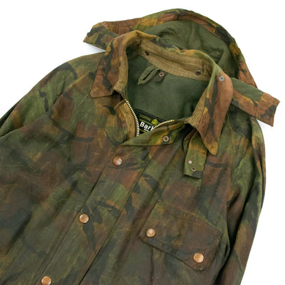 Vintage 1980's Barbour One Crest Waxed Cotton British Falklands DPM Camouflage Jacket Neck