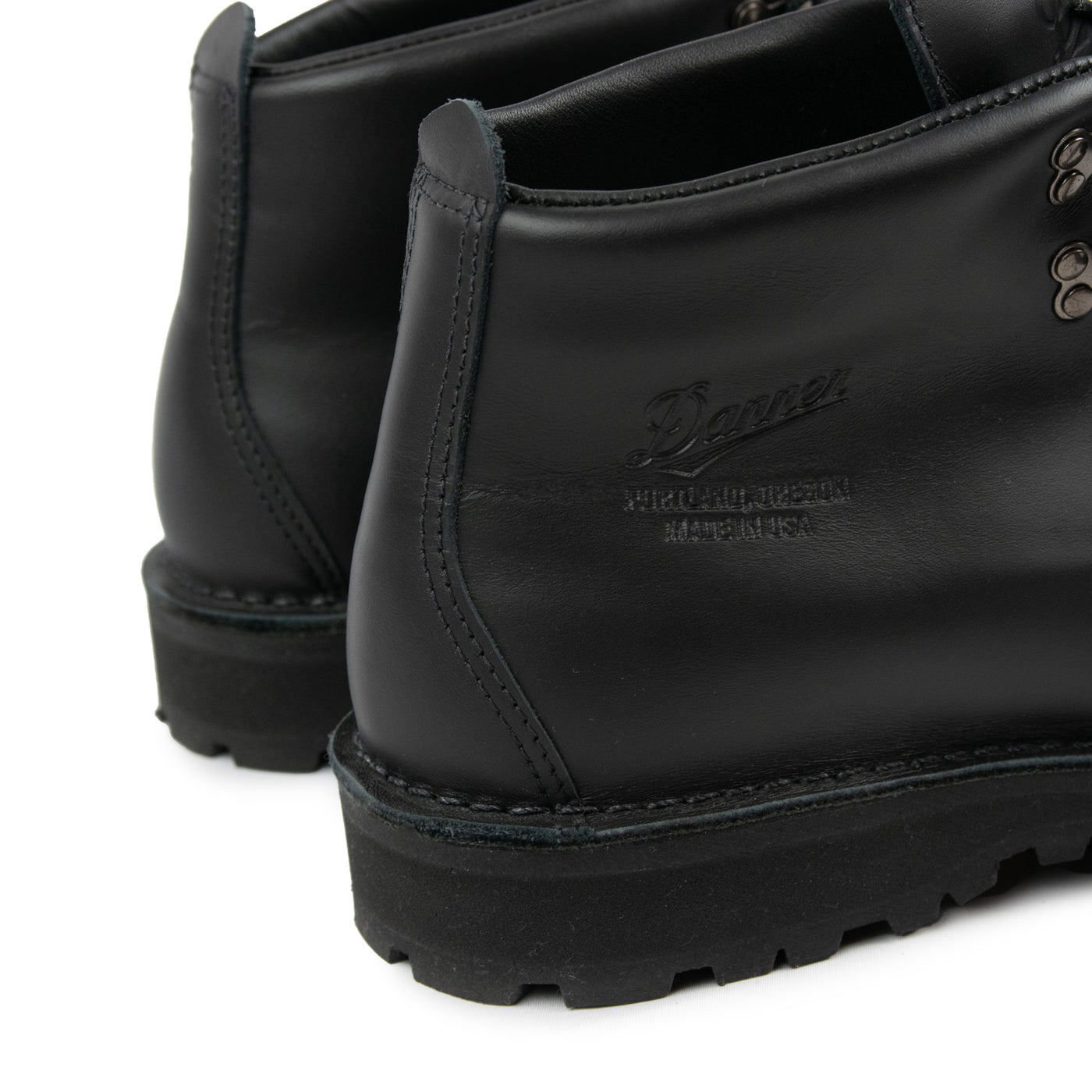 Danner Mountain Light Gore-Tex Leather Boot Black 31530 Heel