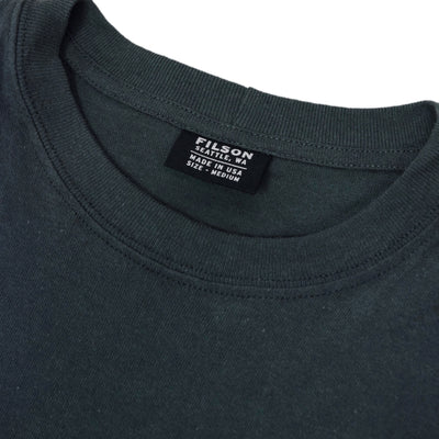 Filson Short Sleeve Outfitter One Pocket T-Shirt Ink Blue collar detail