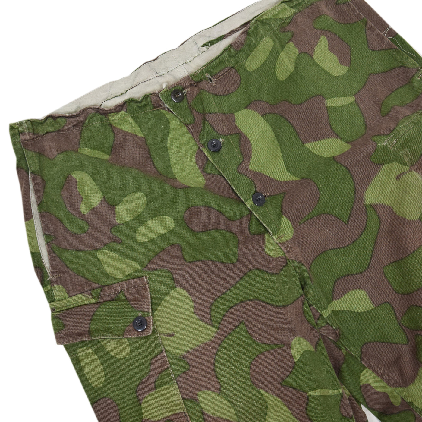 Vintage 60s Military Finnish M62 Army Camo Mountain Field Trousers 34-36 W FRONT DETAIL