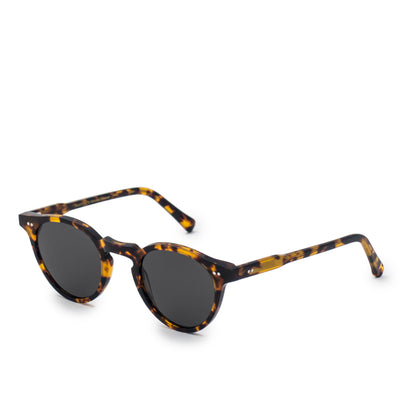 Monokel Forest Havana Sunglasses Grey Solid Lens side